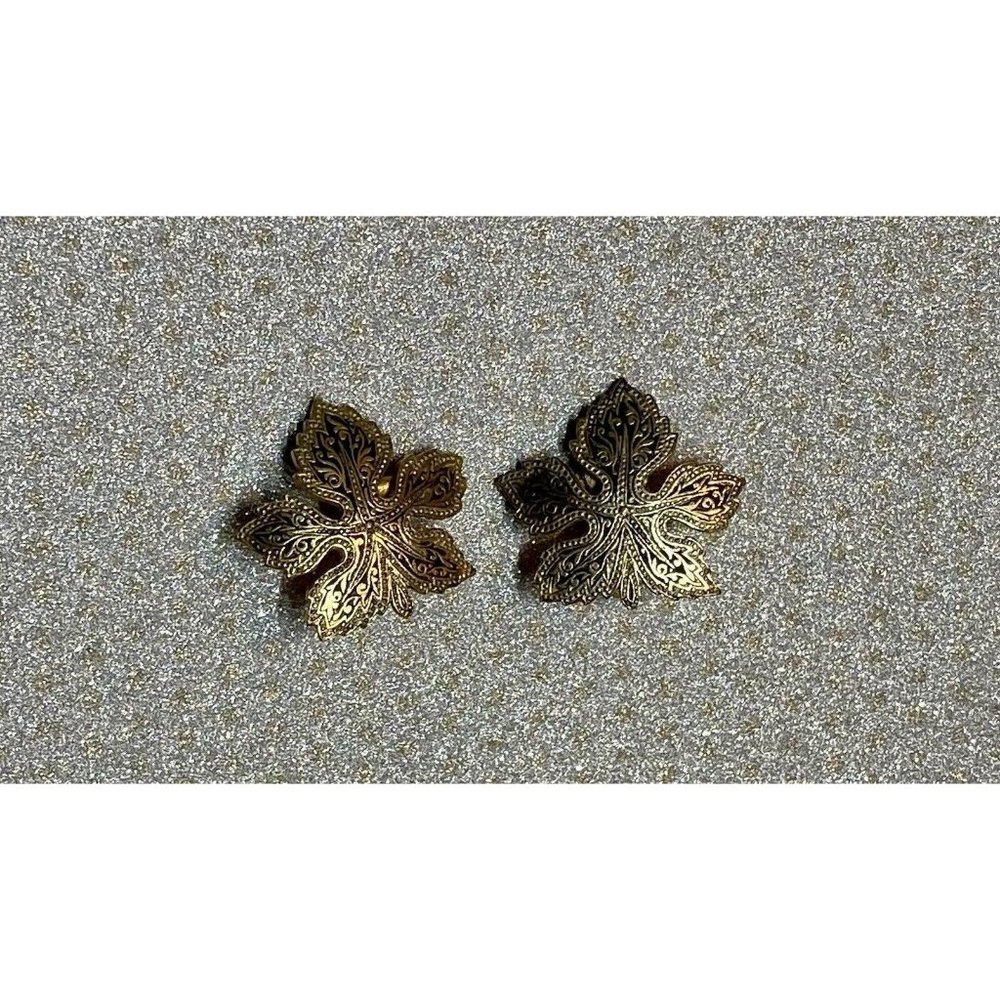 Vintage Damascene Style Made in Spain Gold Tone Clip On Maple Leaf Earrings